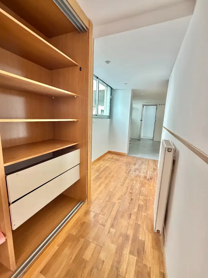 Piso en venta en Madrid con Calefacción y Trastero