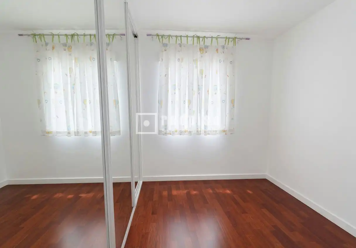 Bedroom of Flat for sale in Alcorcón  with Heating, Private garden and Parquet flooring