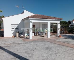 Vista exterior de Casa o xalet en venda en Chiclana de la Frontera