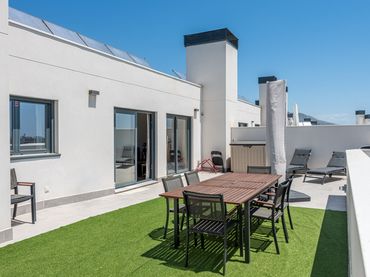 Apartment mit Pool zum Verkauf in Las Lagunas