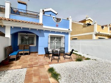 Casa con balcone in affitto a Orihuela Costa