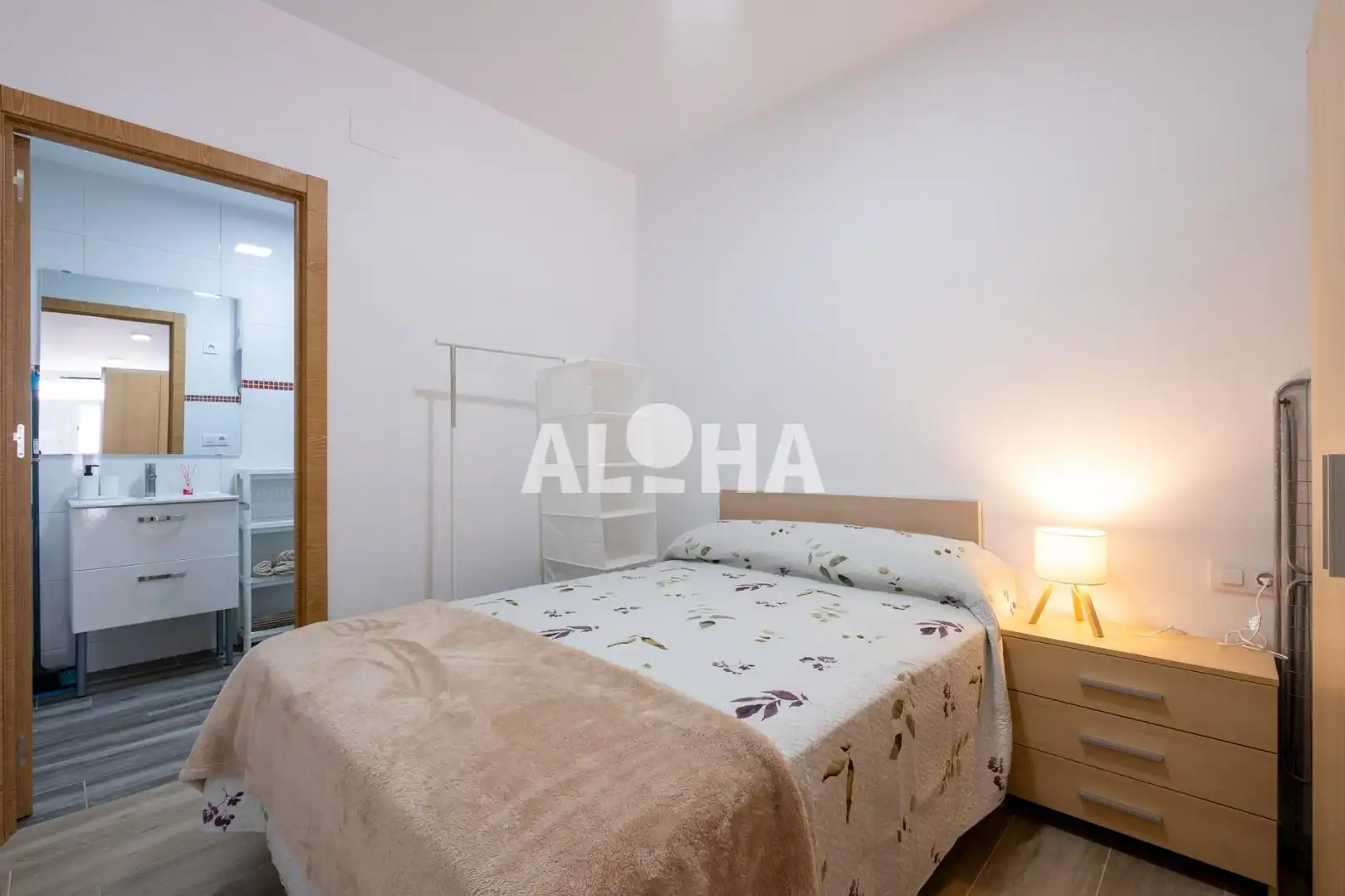 Bedroom of Apartments for rent in Moncada  with Air Conditioner, Heating and Furnished
