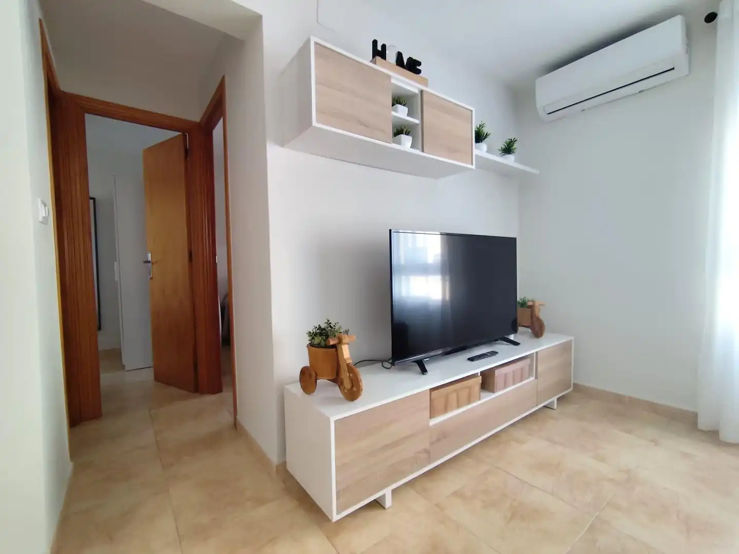 Flat for rent in Los Pinos - El Pilar