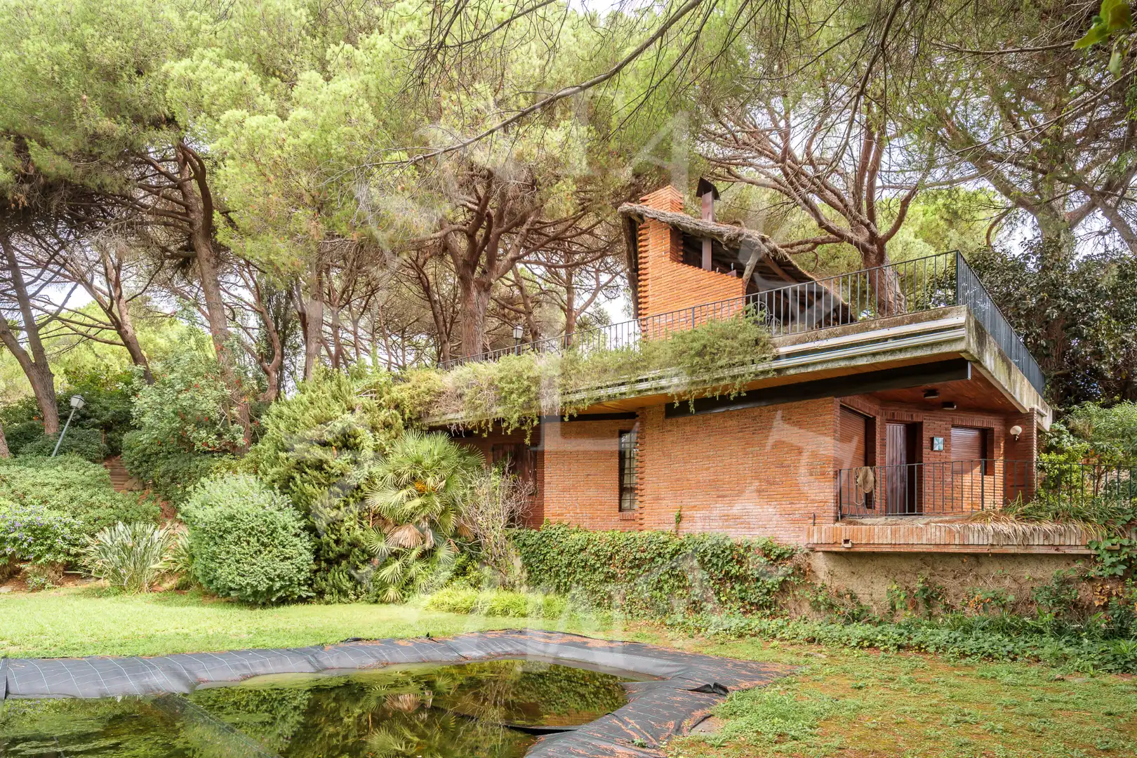 Vista exterior de Casa o chalet en venta en Sant Andreu de Llavaneres con Calefacción, Jardín privado y Trastero