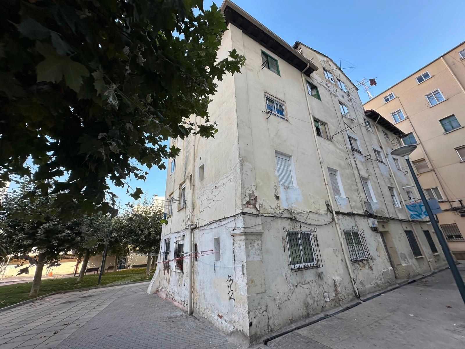 Vista exterior de Apartamento en venta en Burgos Capital