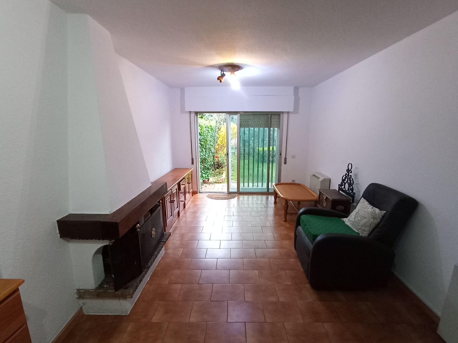 Living room of Single-family semi-detached for sale in Brunete  with Heating, Private garden and Terrace