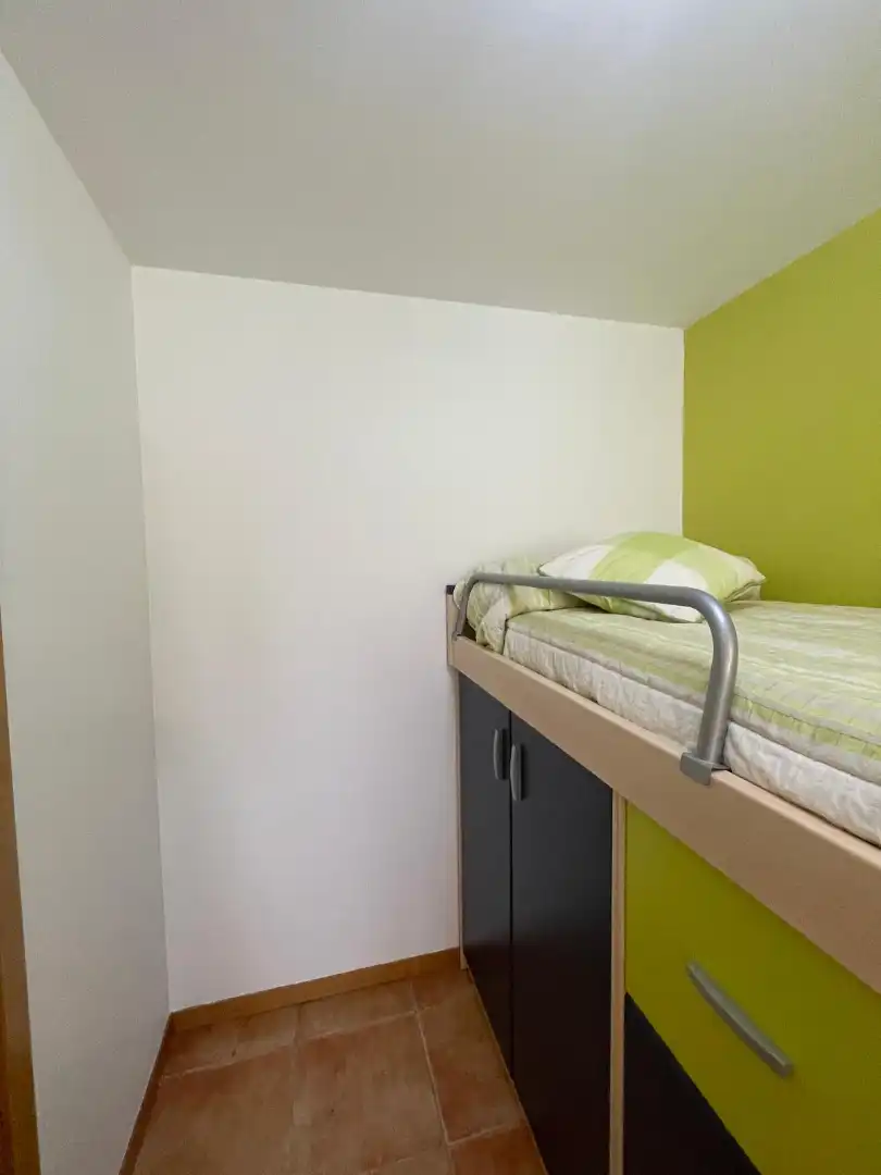 Schlafzimmer von Wohnungen zum Verkauf in Alesanco mit Heizung, Terrasse und Abstellraum