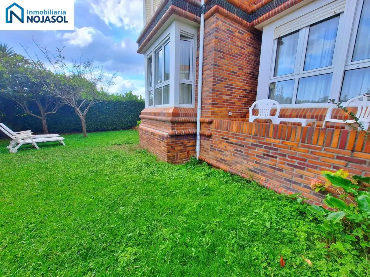Garten von Wohnung zur Miete in Noja mit Heizung, Privatgarten und Terrasse