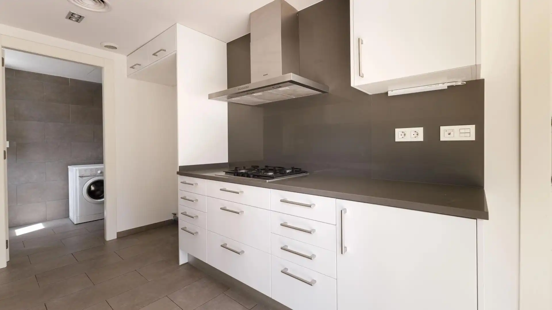 Cocina de Casa o chalet de alquiler en Sabadell con Aire acondicionado, Calefacción y Jardín privado