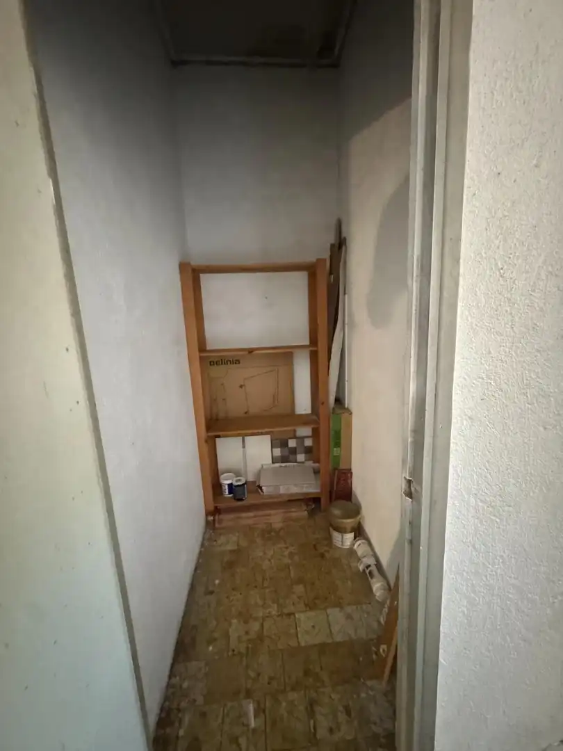 Pis en venda en Oviedo  amb Calefacció, Traster i Moblat