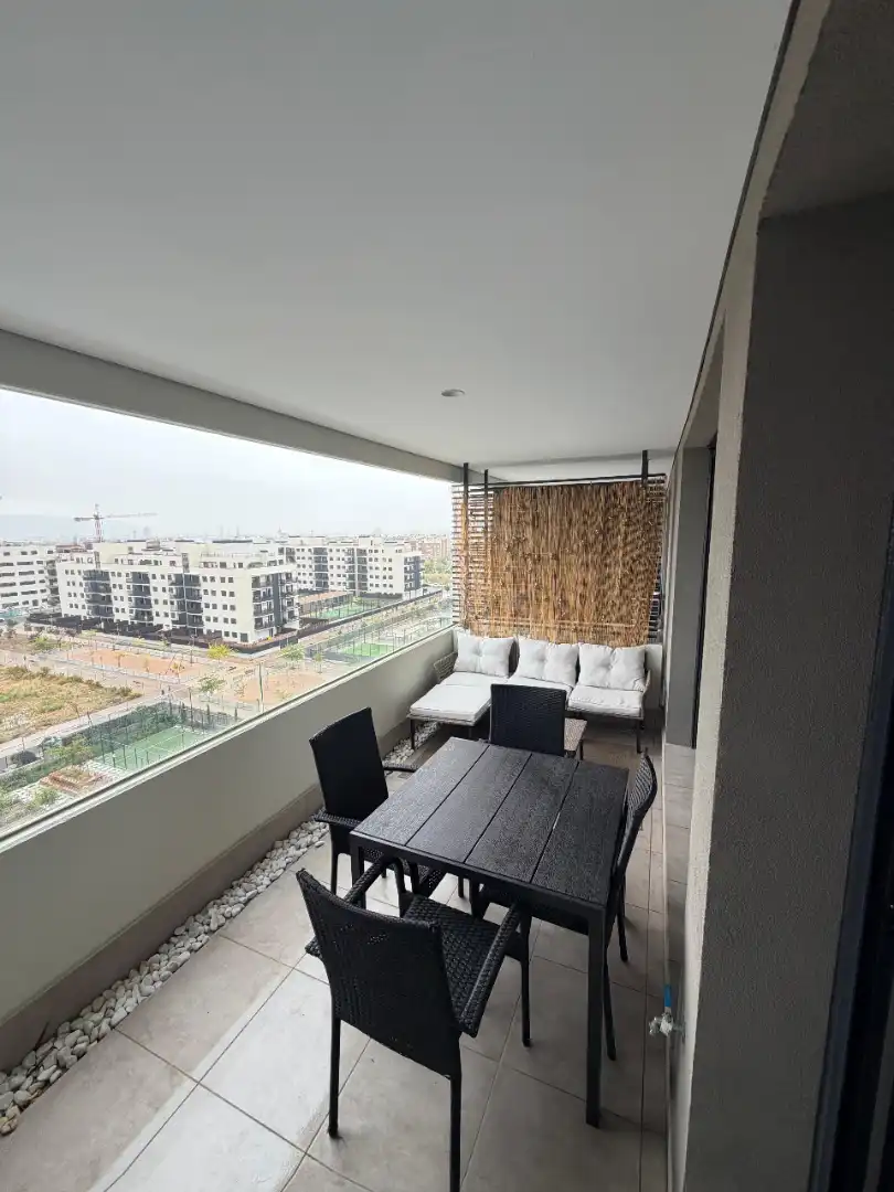 Flat with pool to rent in Avenida de la Seda