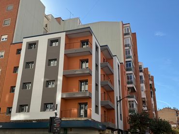 Piso de obra nueva con ascensor en venta en Calle Rosario 117