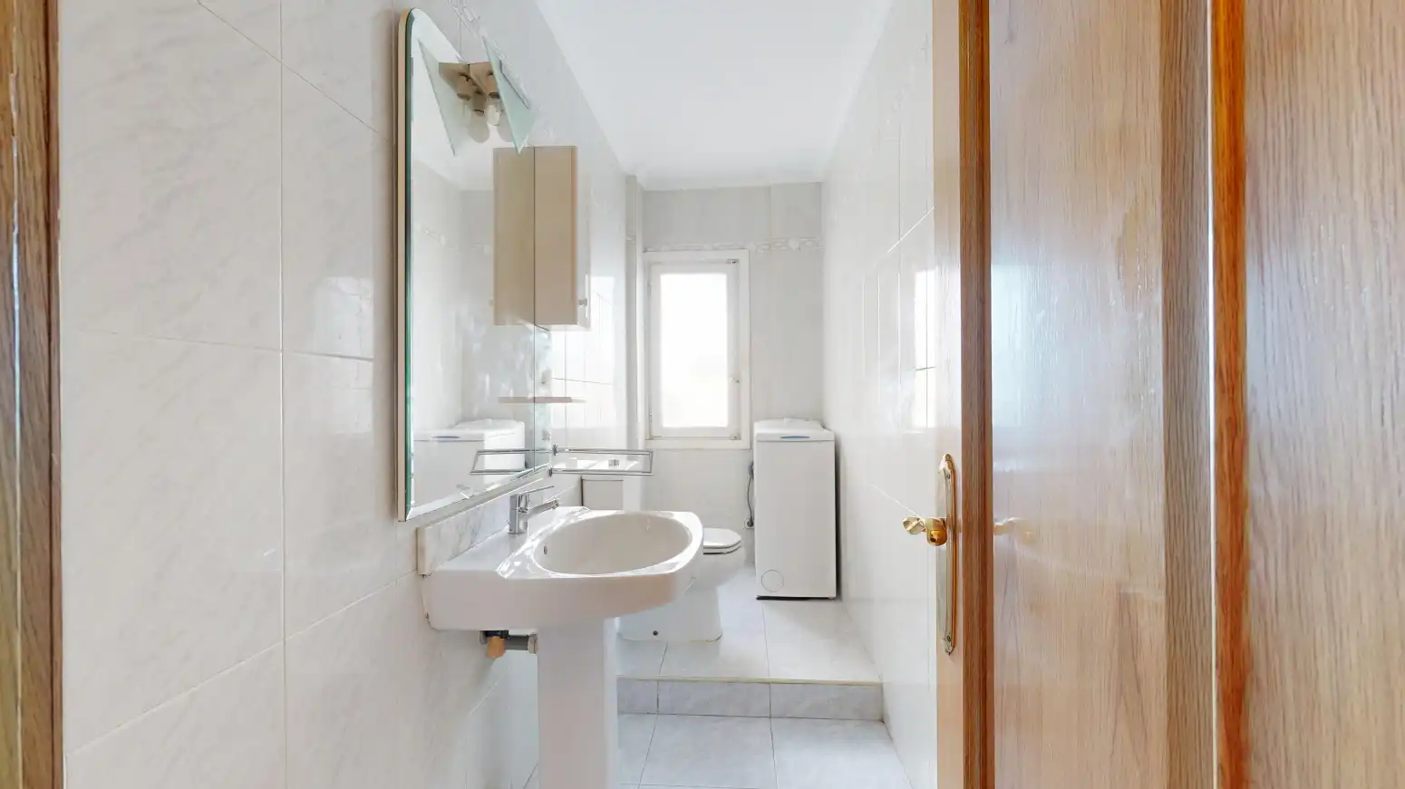 Bathroom of Flat for sale in Tafalla  with Heating, Parquet flooring and Terrace