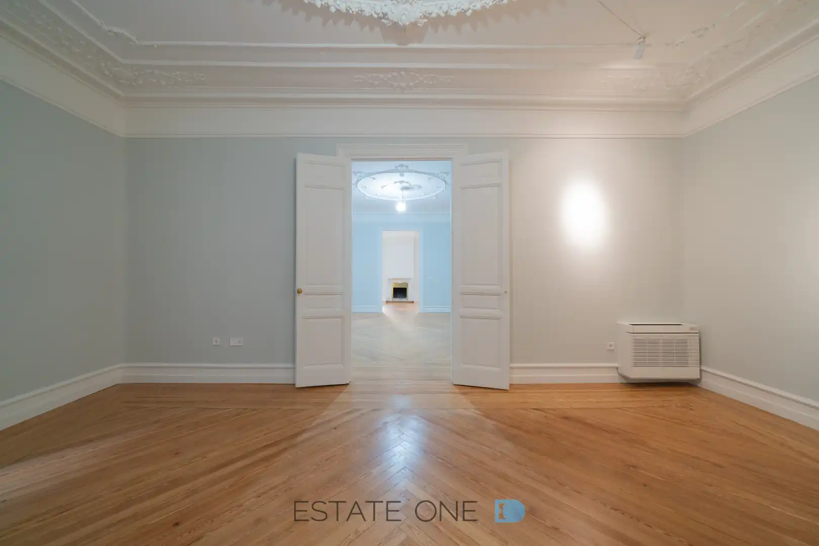 Ground floor for rent in Calle de Lope de Vega, Cortes - Huertas