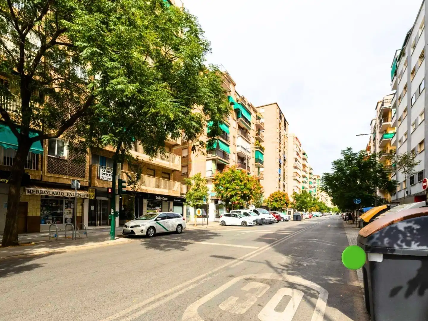 Vista exterior de Piso en venta en Granada con Aire acondicionado, Calefacción y Terraza