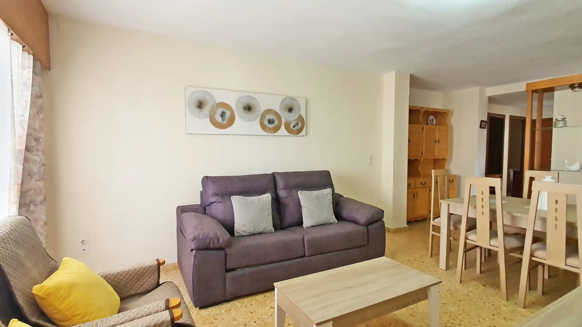 Sala d'estar de Apartament de lloguer en Gandia amb Aire condicionat, Terrassa i Moblat