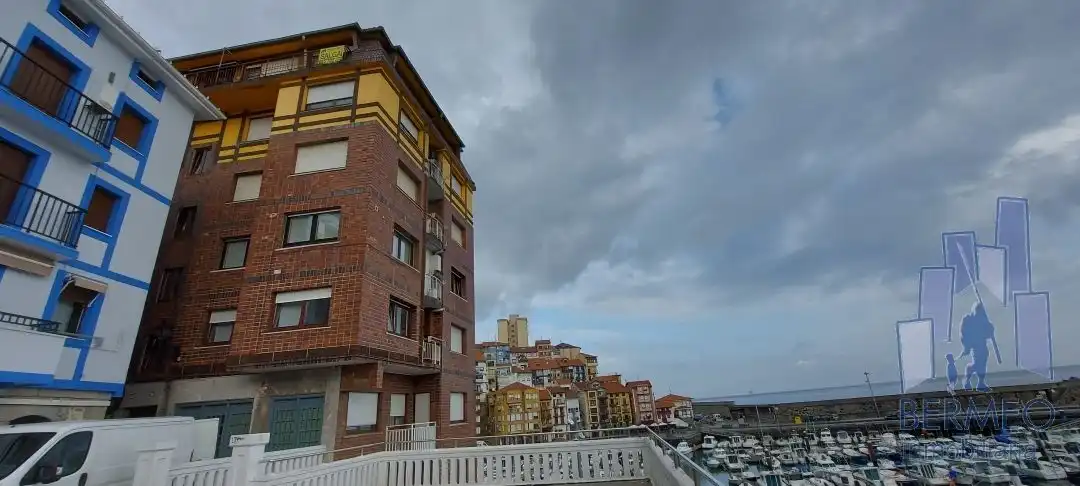 Exterior view of Flat for sale in Bermeo  with Heating and Balcony
