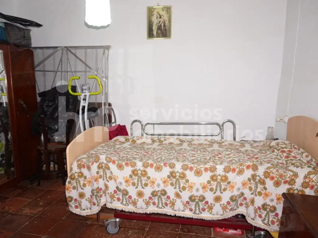 Habitación de Casa adosada en venta en Benamocarra con Jardín privado, Terraza y Amueblado