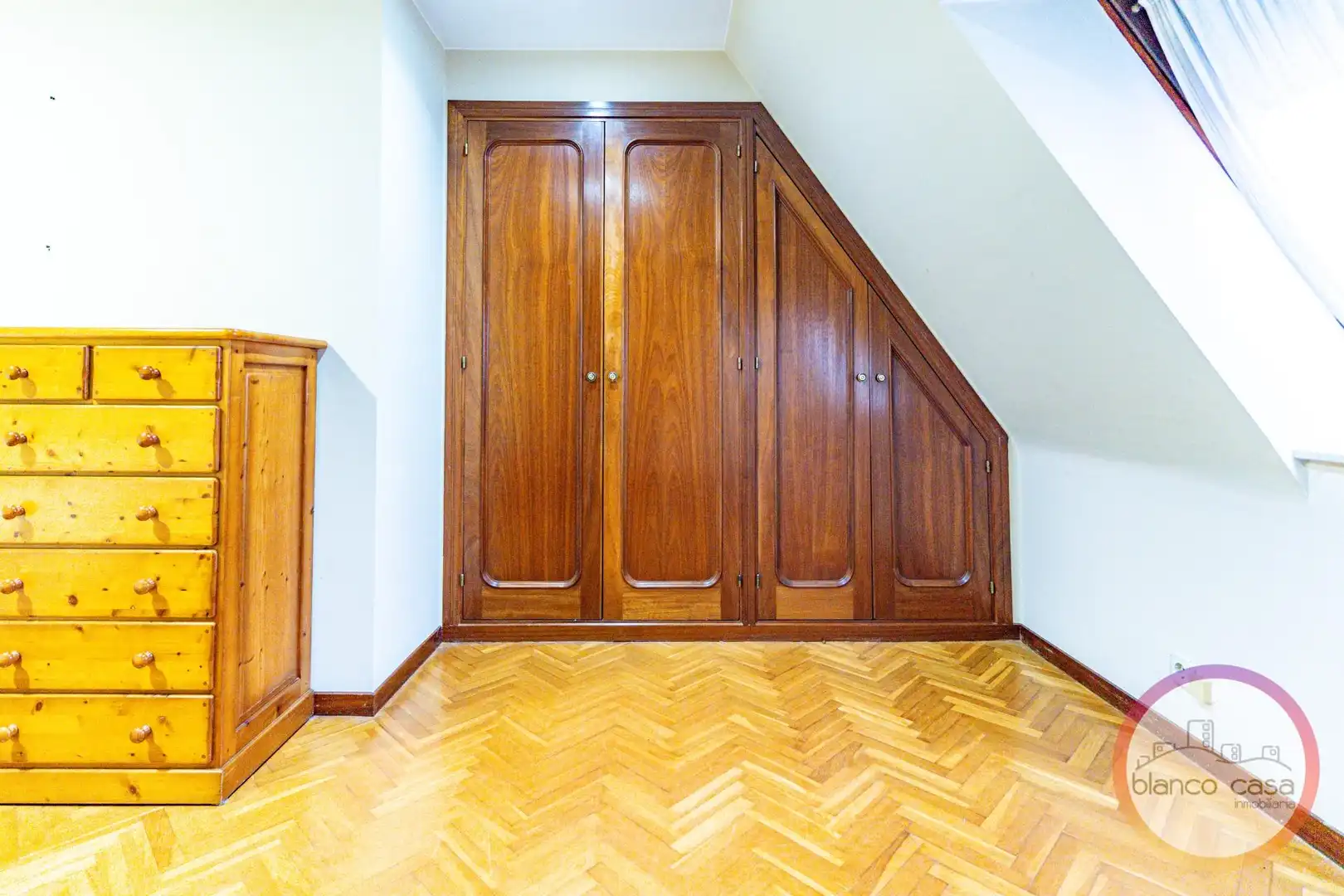 Bedroom of Flat for sale in Carballo  with Heating and Alarm