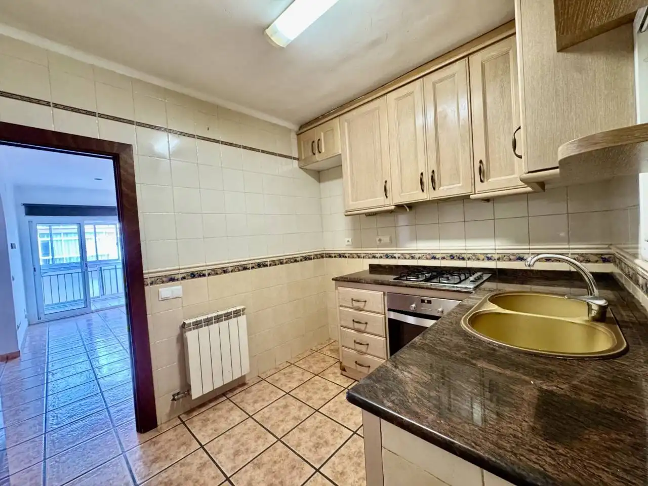 Cocina de Apartamento en venta en La Roca del Vallès con Calefacción