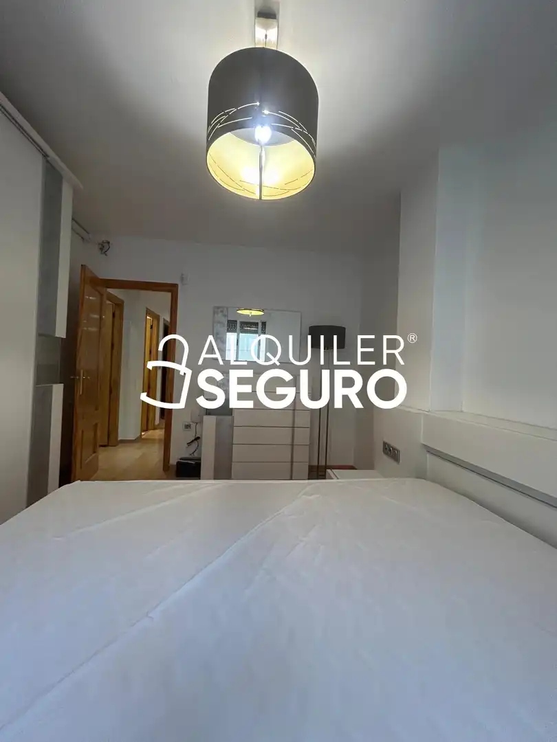 Schlafzimmer von Wohnung zur Miete in Churriana de la Vega mit Klimaanlage, Heizung und Abstellraum