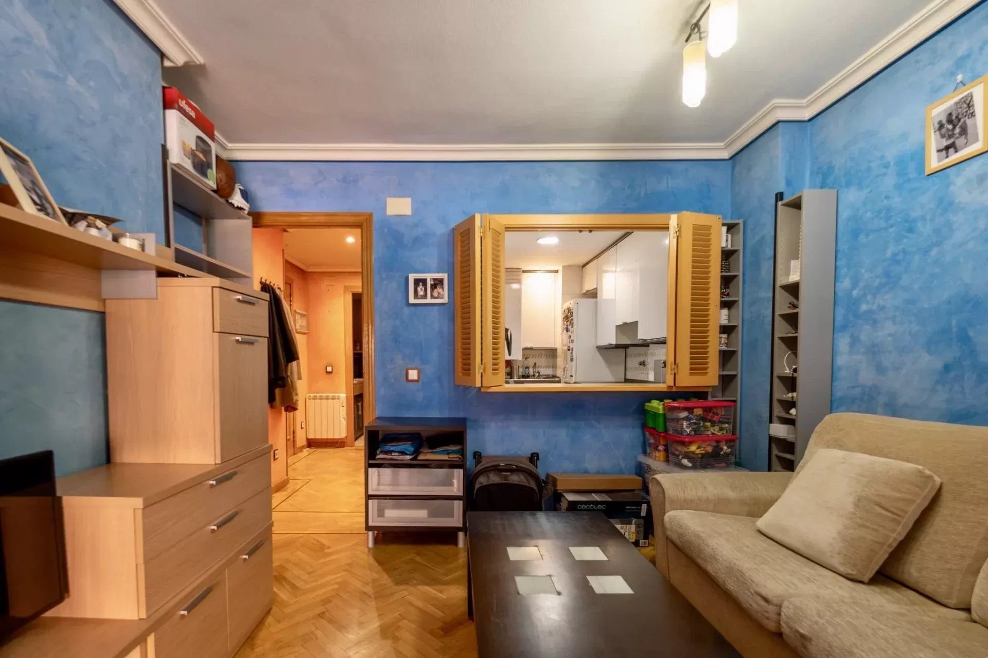 Living room of Flat for sale in  Madrid Capital  with Heating