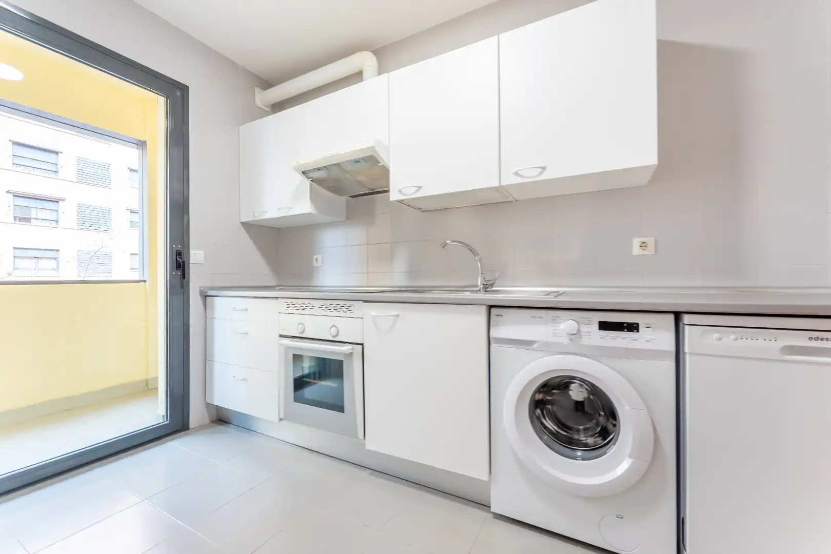 Flat for sale in Calle Martín Muñoz de las Posadas, 7, Ensanche de Vallecas - La Gavia