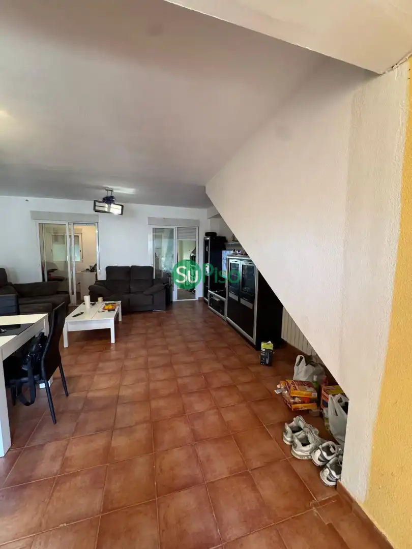Adossat amb jardí en venda a Travesía de Seseña 26, imagen 14