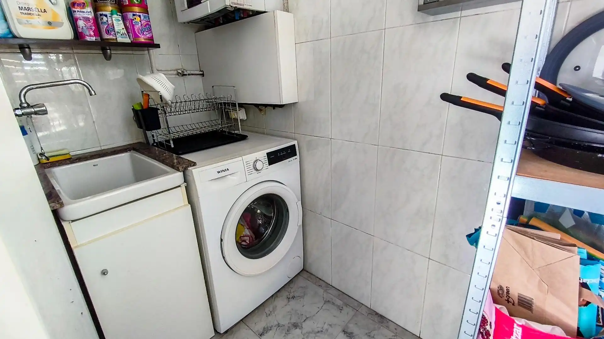 Cuina de Pis en venda en Reus amb Aire condicionat, Calefacció i Moblat