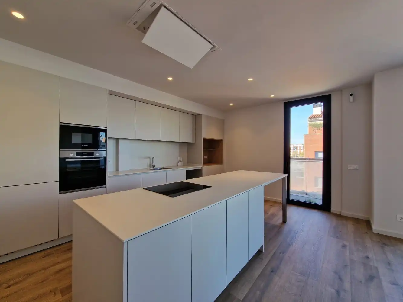 Kitchen of Attic for sale in Girona  with Air Conditioner, Heating and Terrace