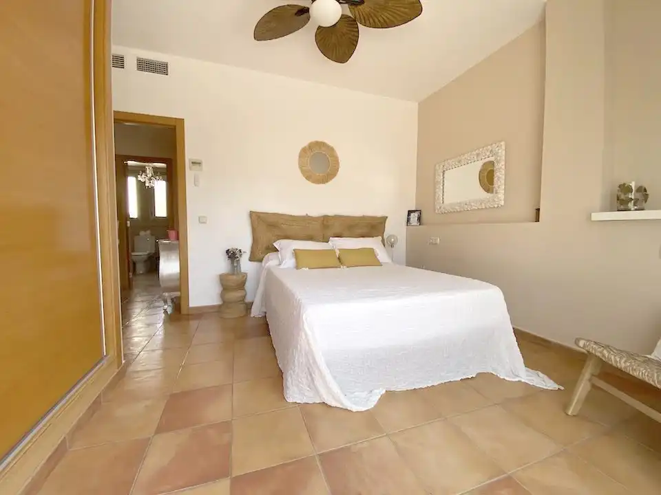 Bungalow con jardín en venta en Canuta, imagen 14
