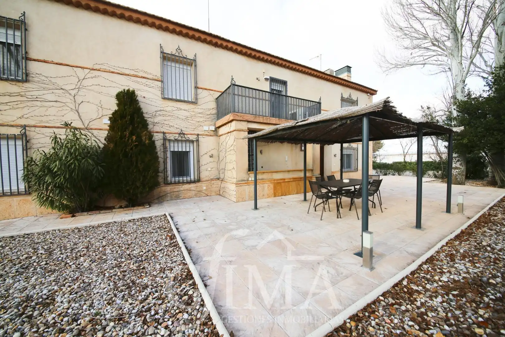 Exterior view of Houses for sale in Argamasilla de Alba  with Air Conditioner, Heating and Terrace