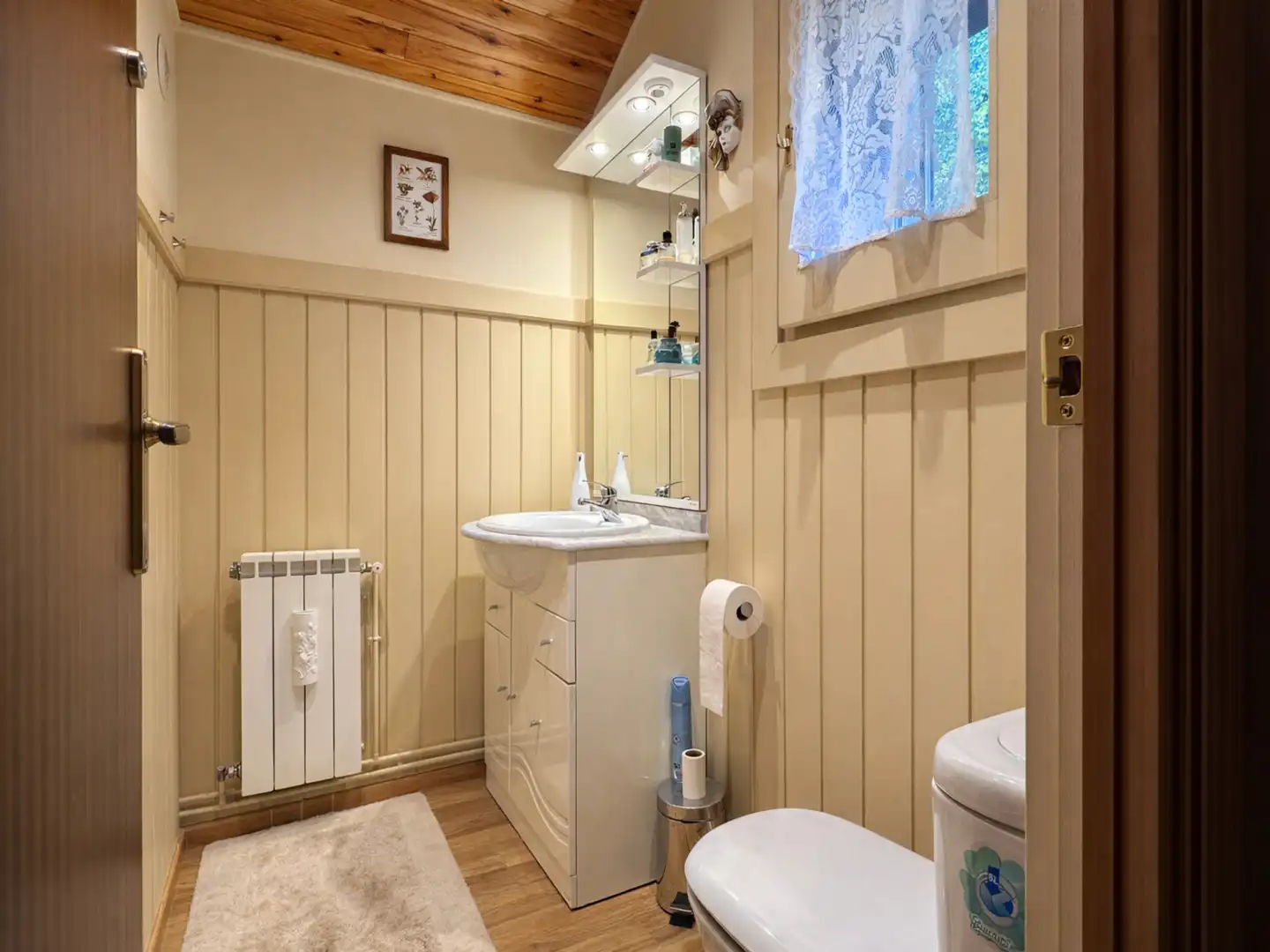 Baño de Casa o chalet en venta en Toses con Calefacción, Jardín privado y Parquet