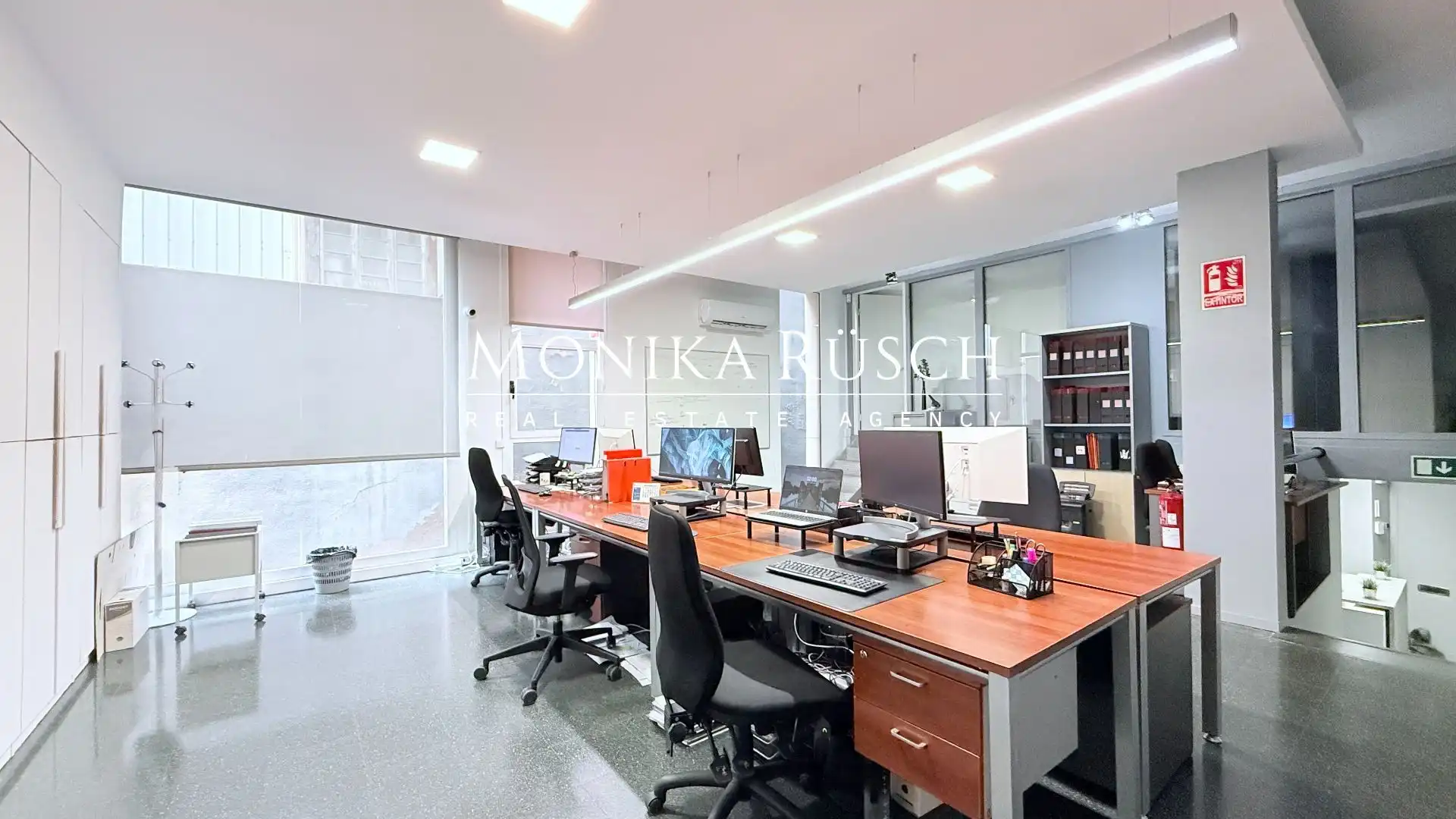 Office for sale in Cornellà de Llobregat  with Air Conditioner and Heating
