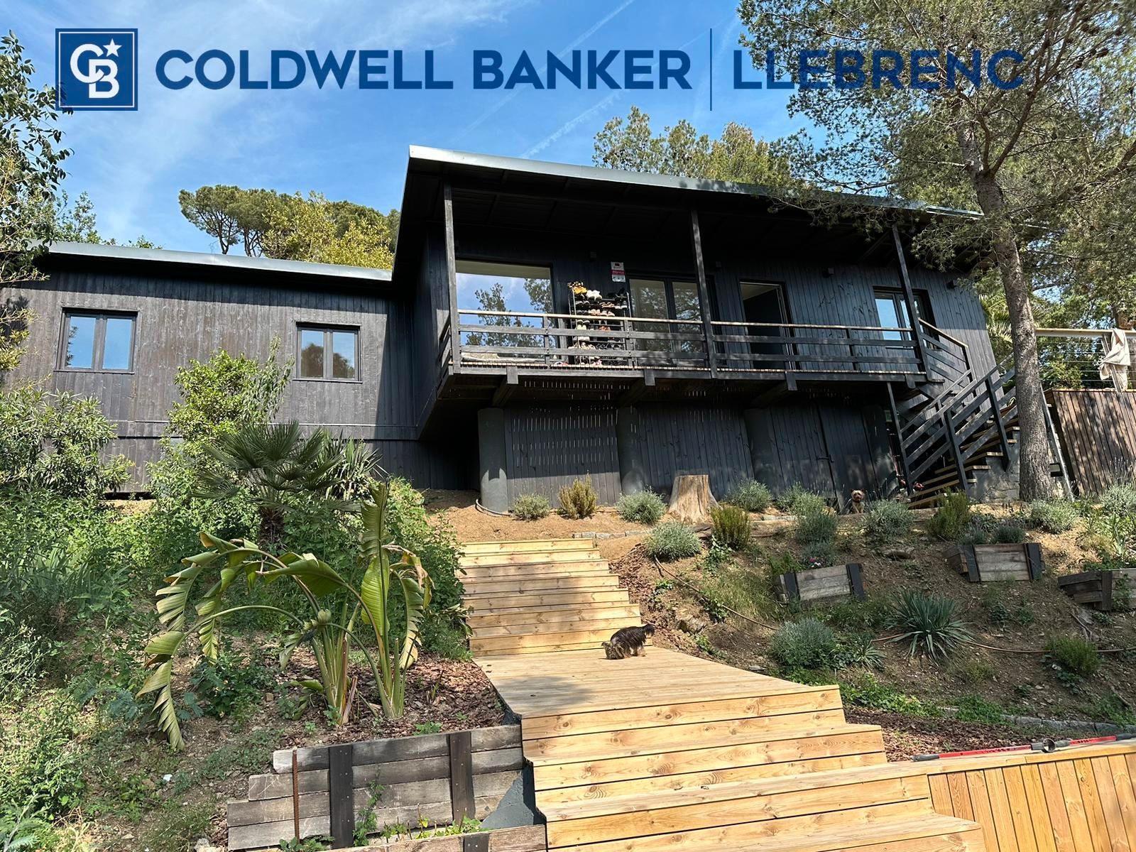 Vista exterior de Casa o xalet en venda en  Barcelona Capital amb Aire condicionat, Calefacció i Jardí privat