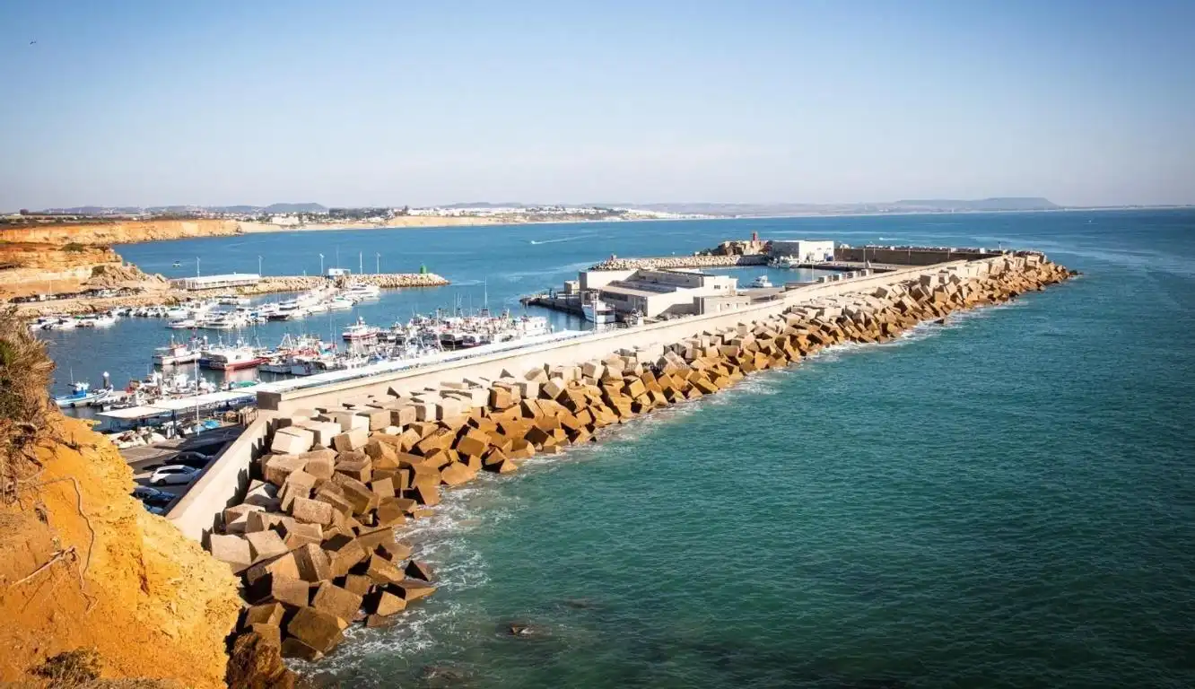 Casa adosada en venta en Conil