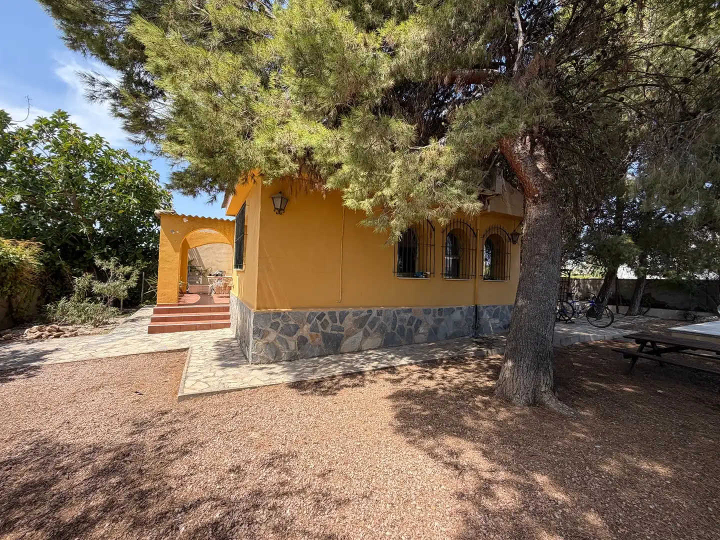Vista exterior de Casa adosada en venta en Mutxamel