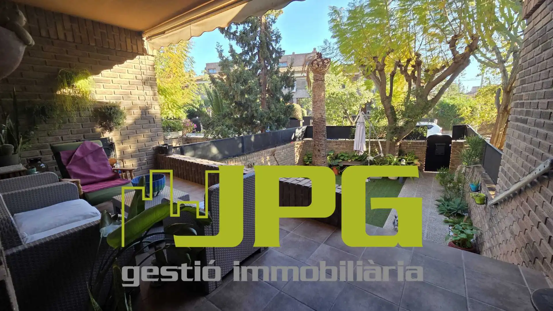 Vista exterior de Casa adosada en venta en Sant Joan d'Alacant con Aire acondicionado, Calefacción y Jardín privado