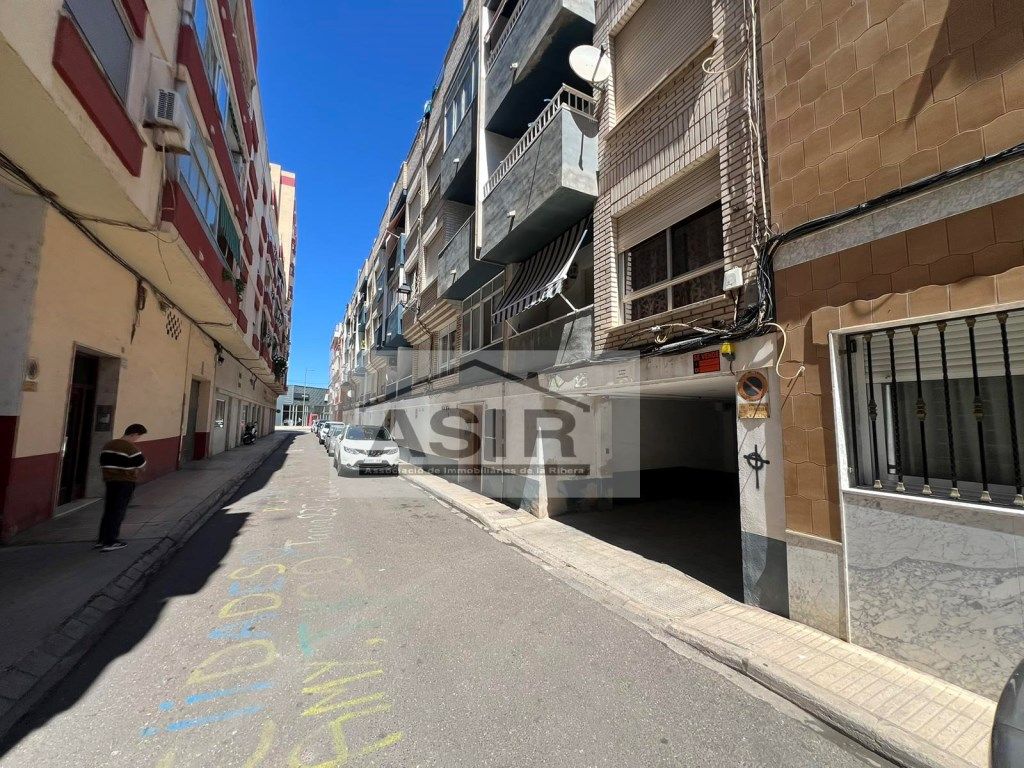 Vista exterior de Garaje en venta en Alzira