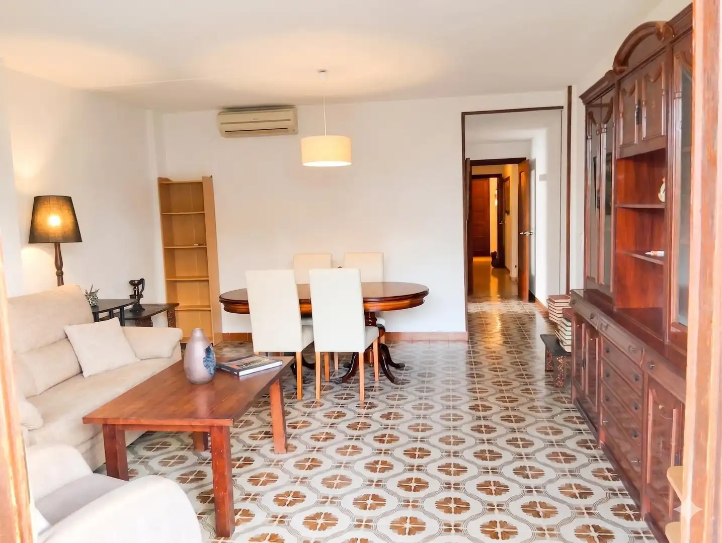 Menjador de Apartament en venda en Alcúdia amb Terrassa i Balcó