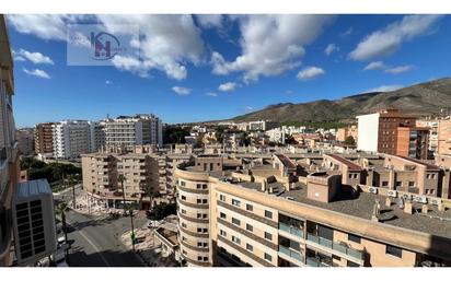 Vista exterior de Estudi en venda en Torremolinos amb Aire condicionat i Moblat