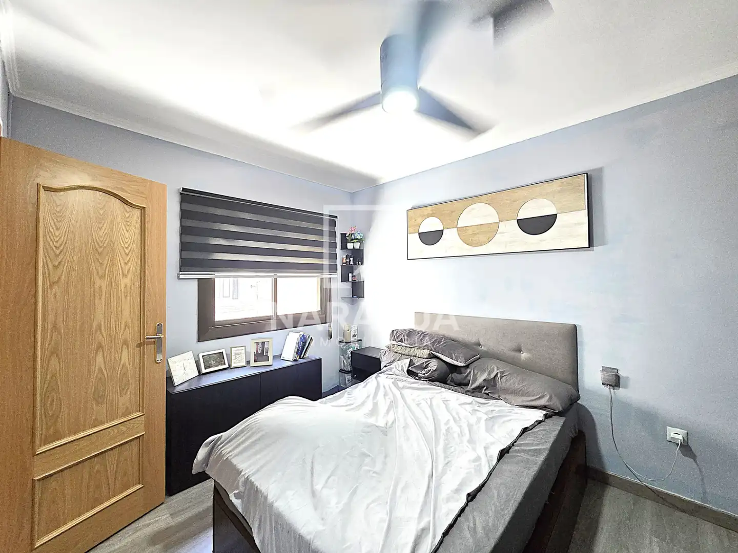 Habitación de Ático en venta en Santa Coloma de Gramenet con Aire acondicionado, Parquet y Terraza