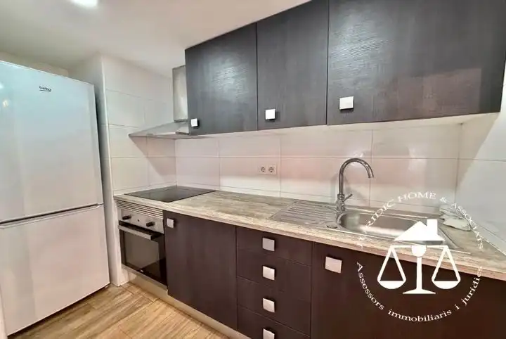 Cocina de Piso en venta en Barcelona con Aire acondicionado y Calefacción