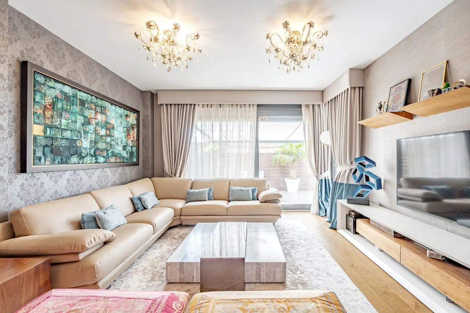 Living room of Ground floor for rent in Madrid  with Air Conditioner, Heating and Terrace