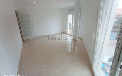 Bedroom of Flat for sale in Valdepeñas  with Air Conditioner and Terrace