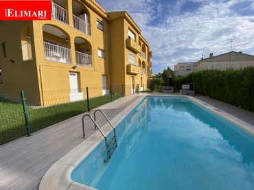 Appartement compact avec piscine à vendre à Alcanar