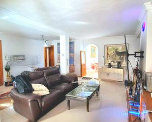 Living room of Single-family semi-detached for sale in Marbella  with Private garden, Terrace and Alarm