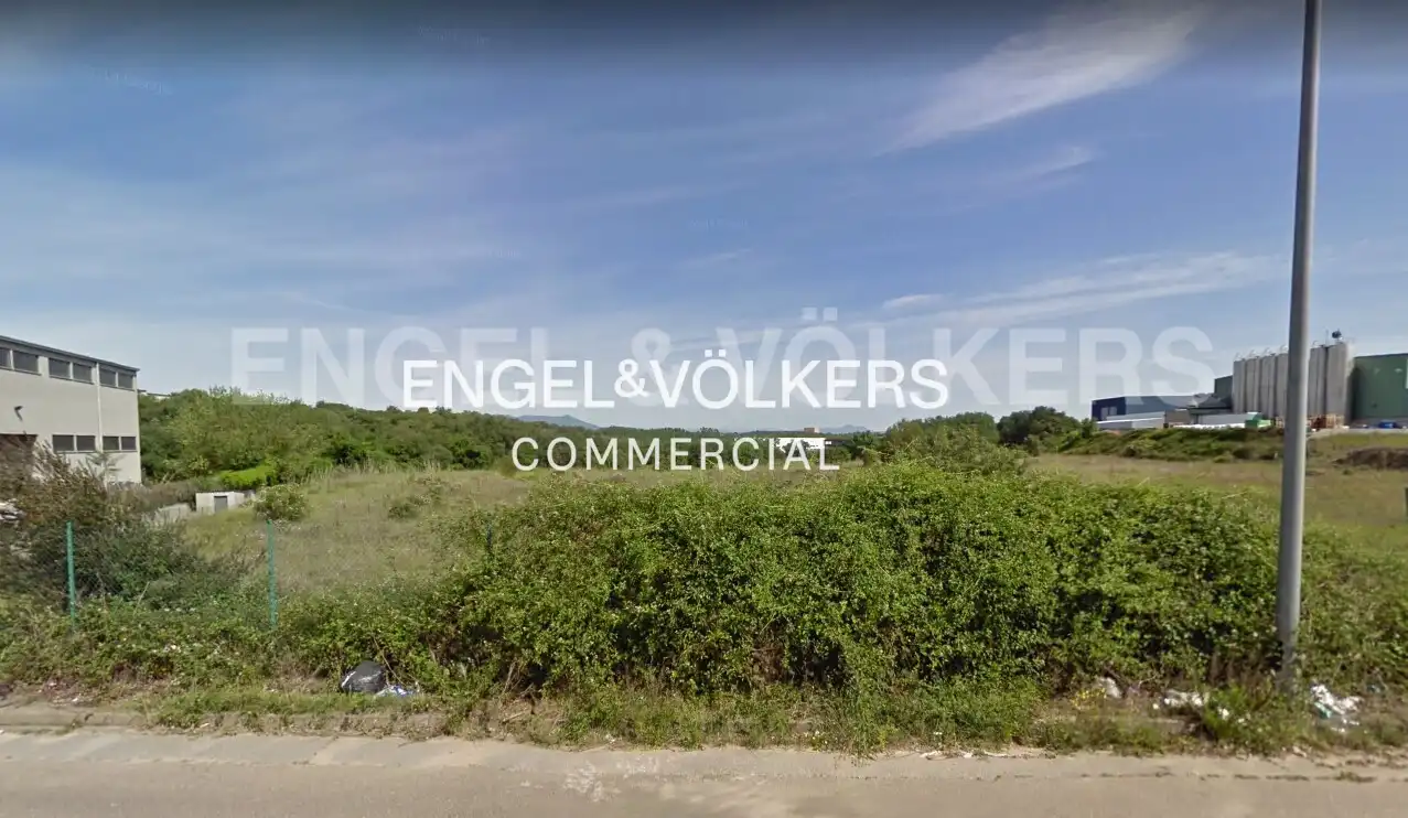 Terreno industrial en venta en Sant Cugat del Vallès