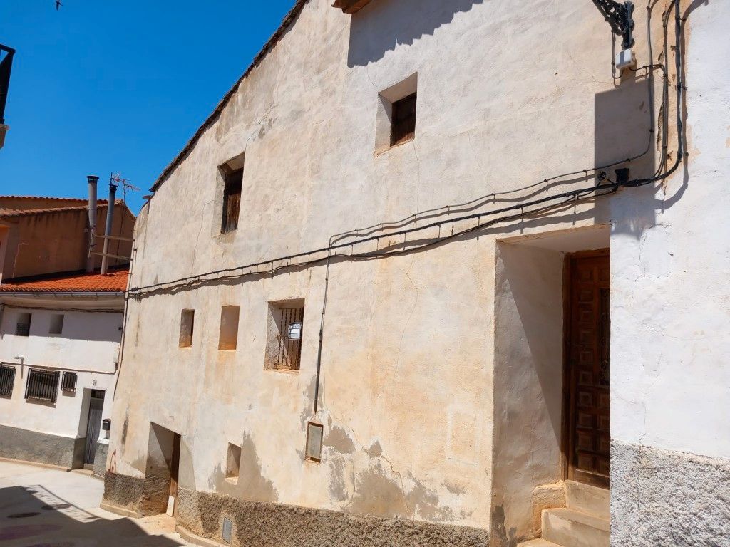 Exterior view of House or chalet for sale in Puebla de San Miguel  with Balcony