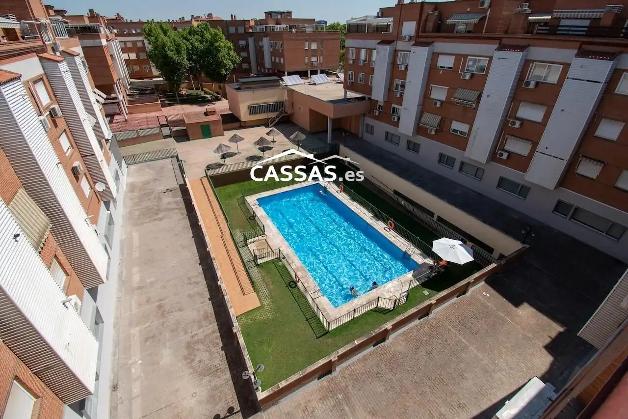 Pis amb piscina en venda a Fresnos I y II, imagen 10